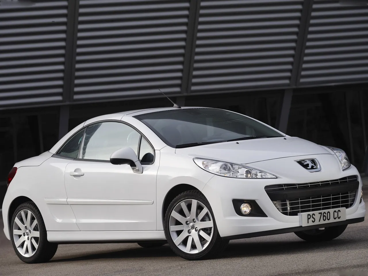 Peugeot 207 CC (2010)