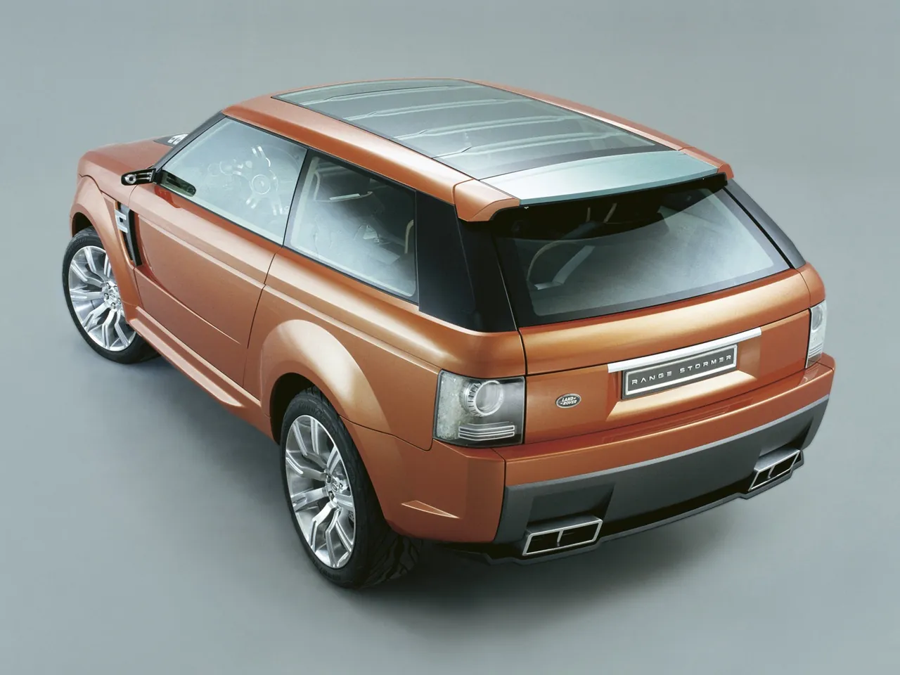 Land Rover Range Stormer Concept (2004) - Rear Three-Quarter
