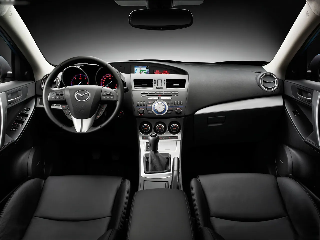 Mazda 3 (2010) – interiér