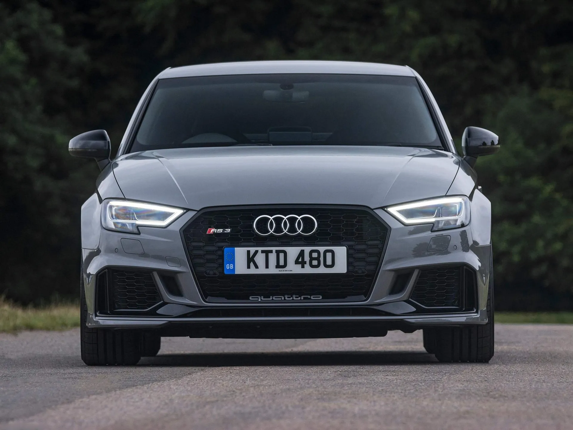Audi RS3 Sedan (2017) – zepředu