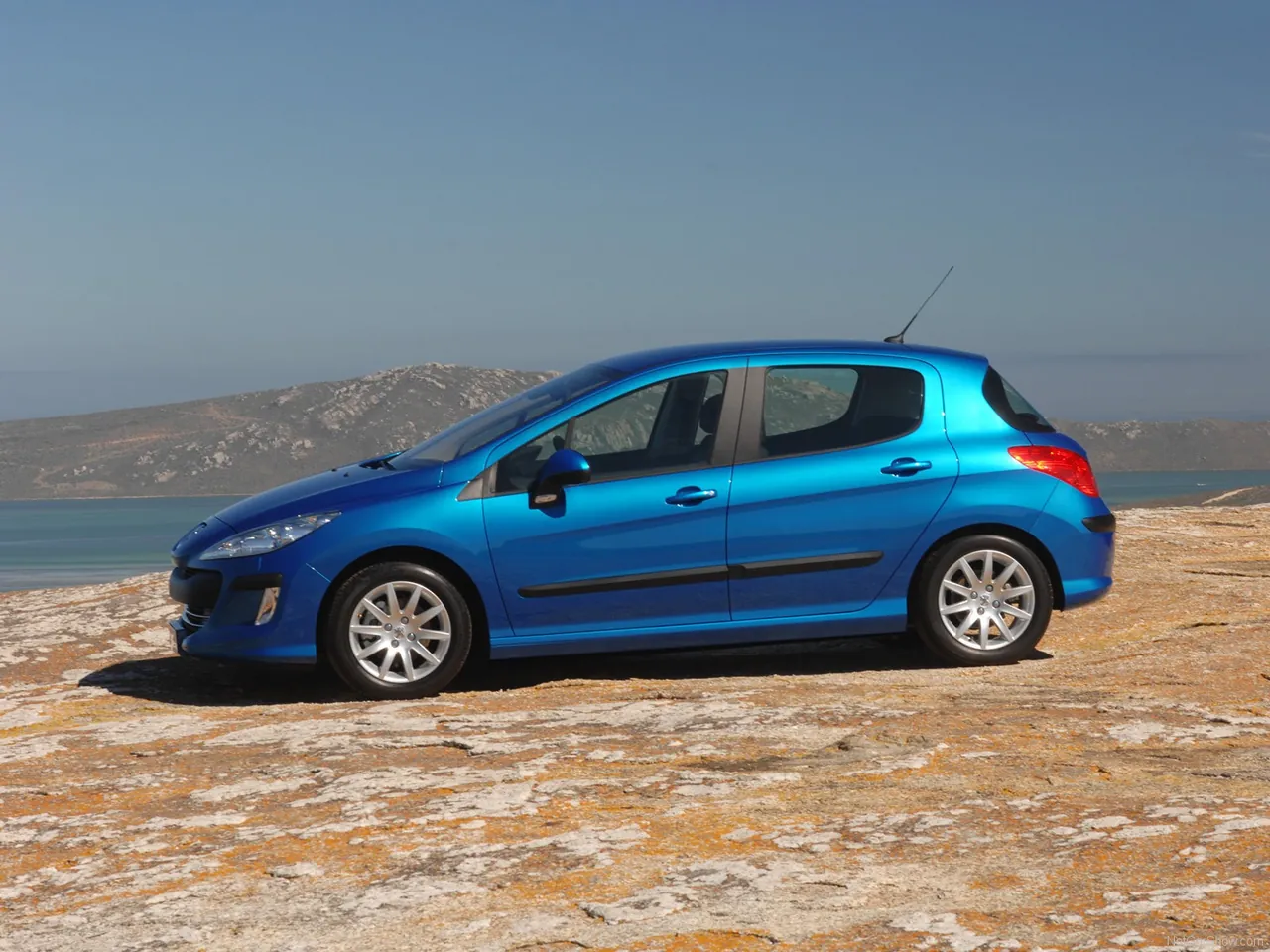 Peugeot 308 (2008)