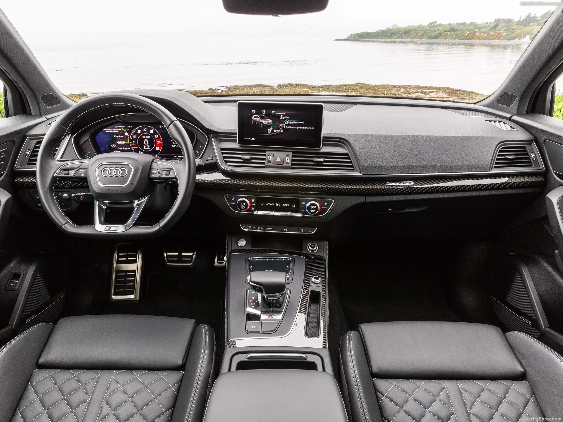 Audi SQ5 3.0 TFSI (2018) – interiér