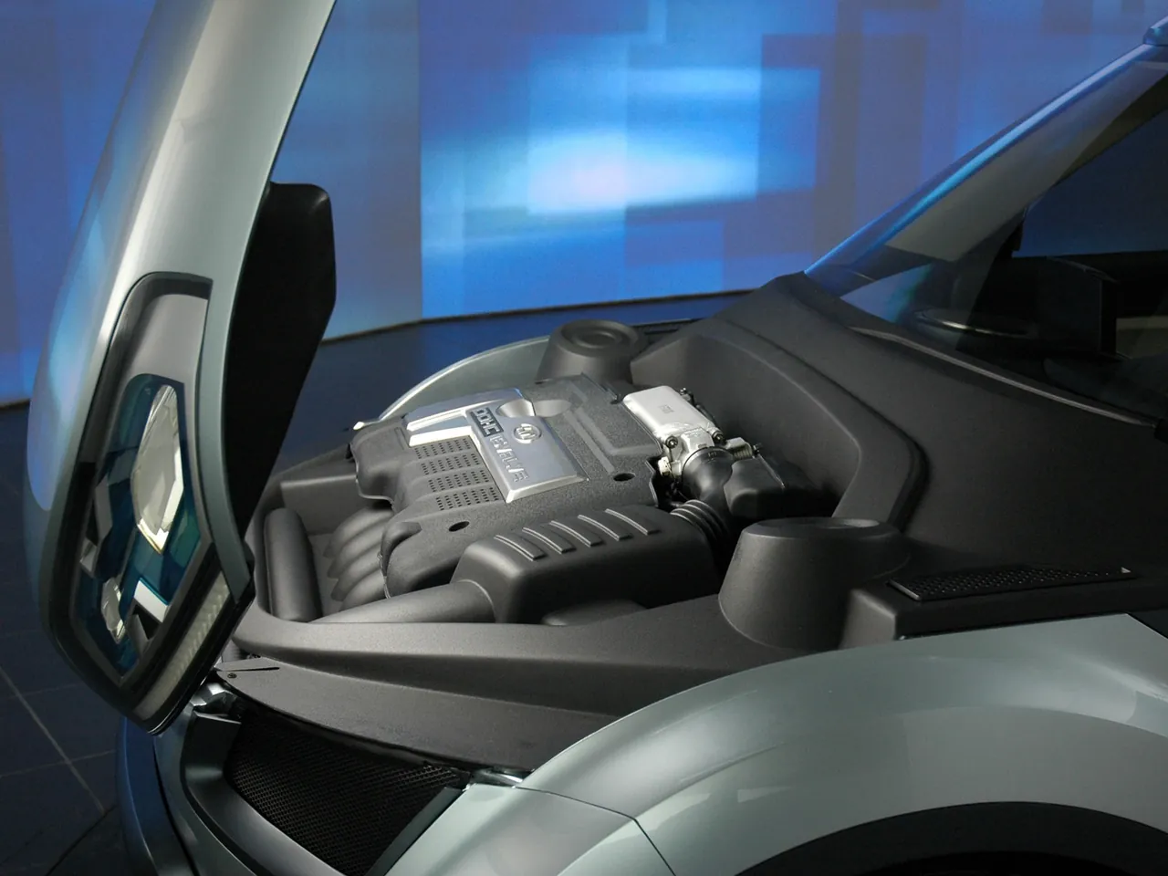 Kia Soul Concept (2006) – motorový prostor