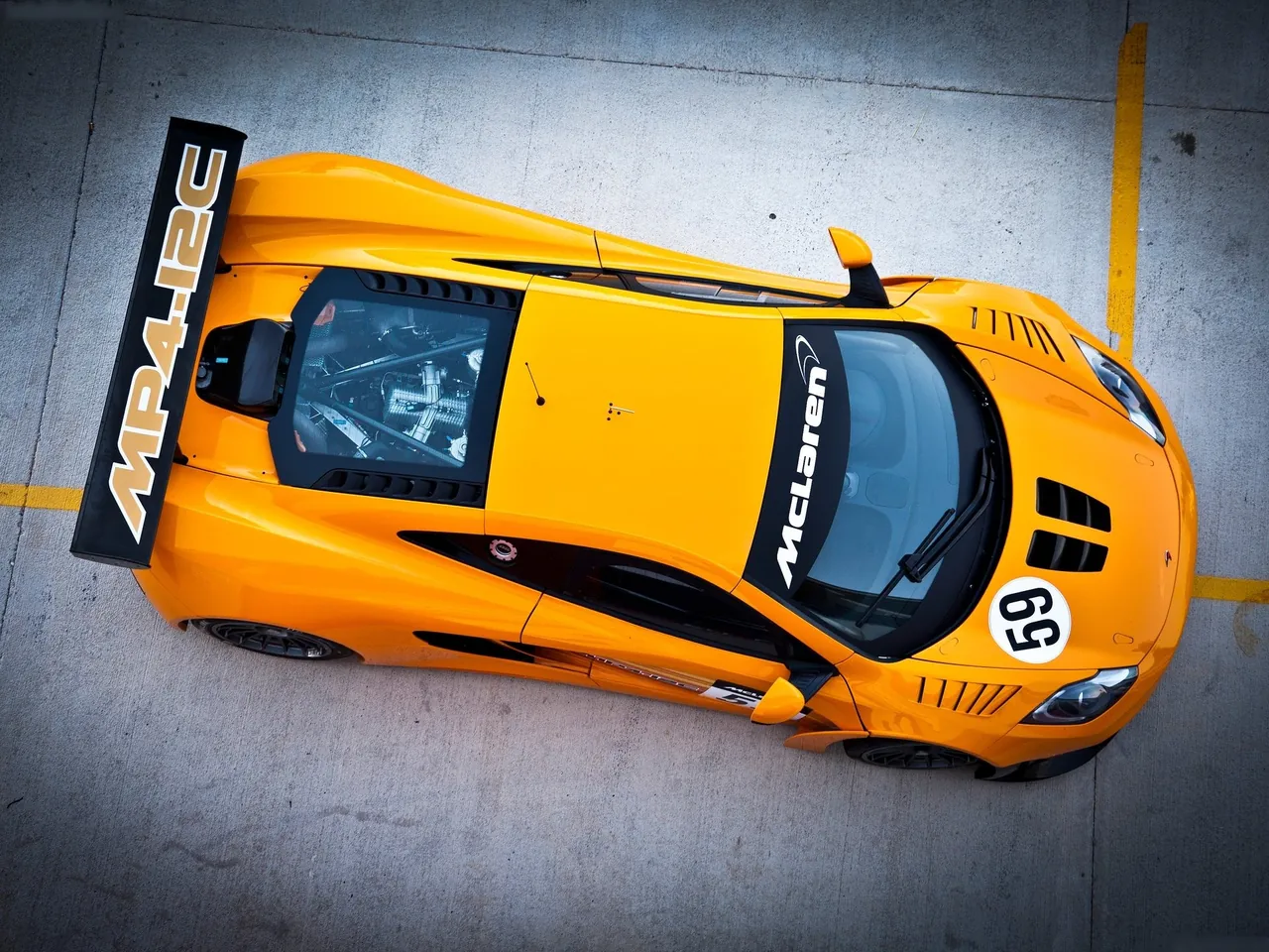 McLaren MP4-12C GT3 (2011) – pohled shora