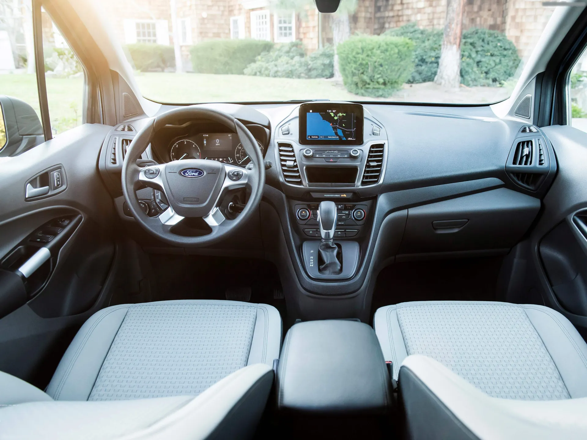 Ford Transit Connect Wagon (2019) – interiér