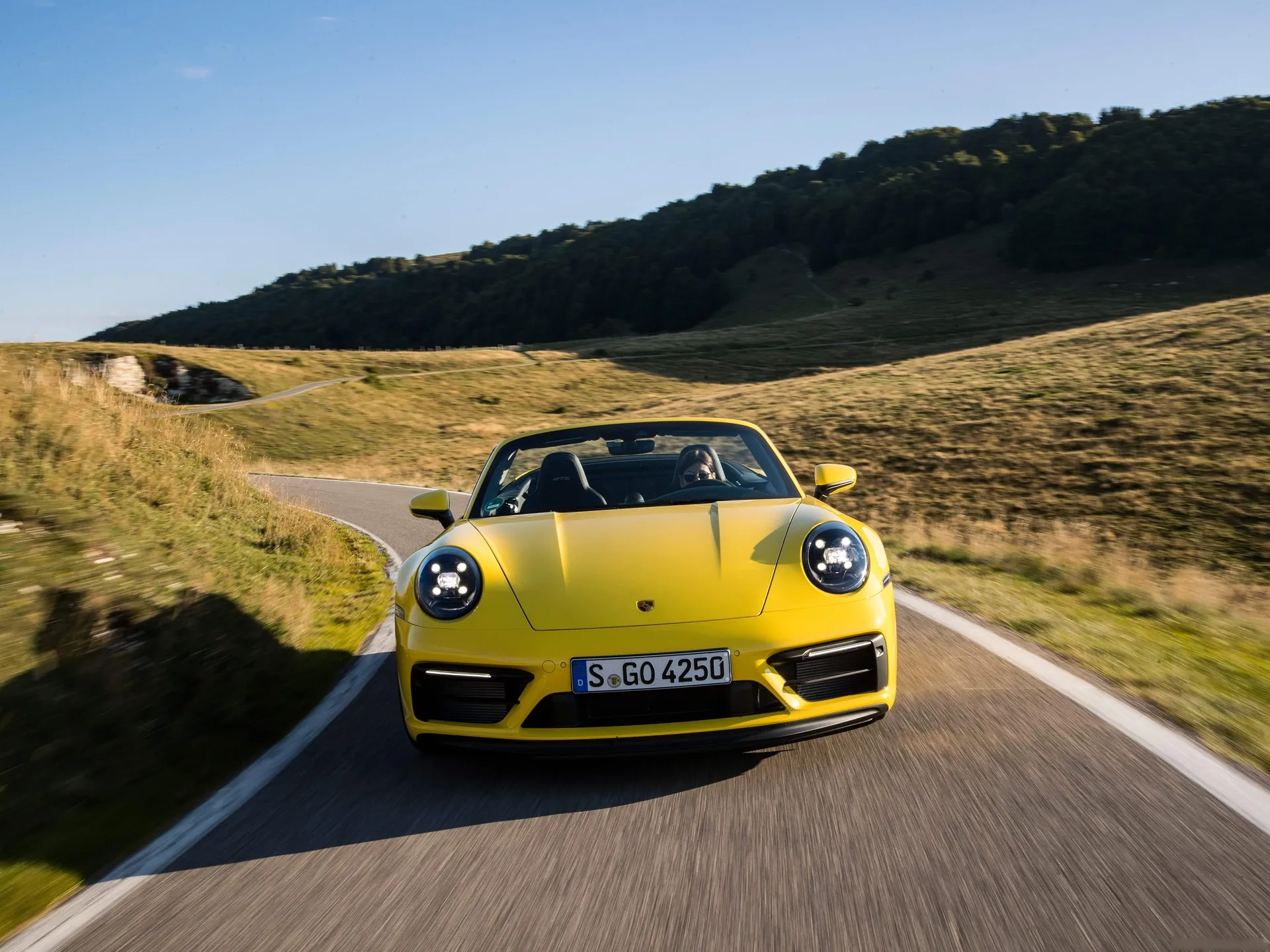 Porsche 911 Carrera GTS Cabriolet (2022) – zepředu