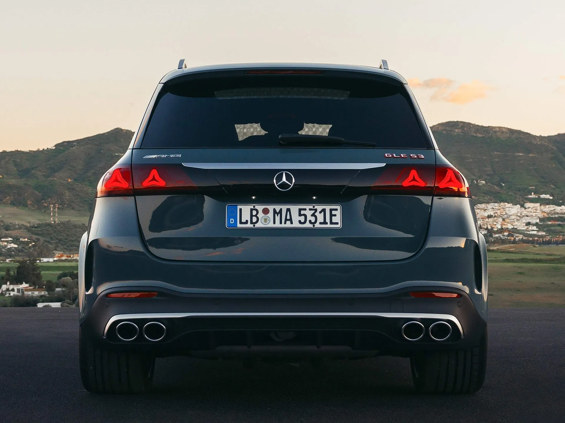 Mercedes-Benz GLE53 AMG Hybrid (2027) – zezadu