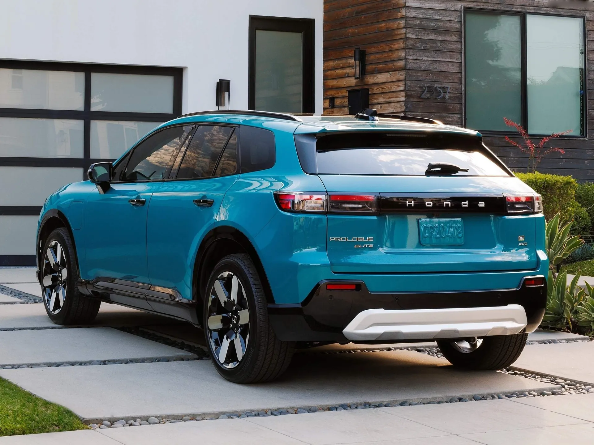 Honda Prologue (2024) – zadní tříčtvrteční pohled