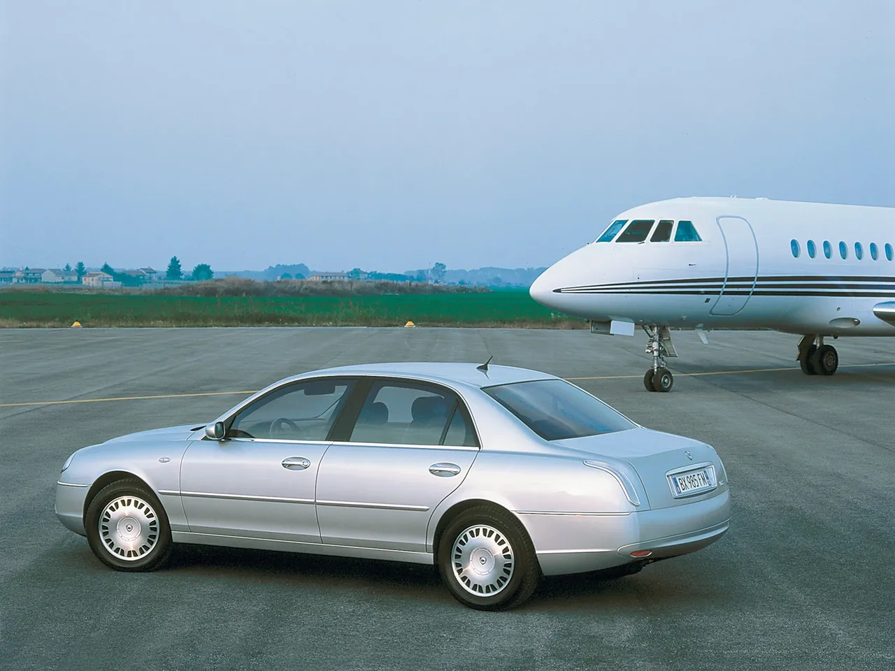 Lancia Thesis (2002) – zadní tříčtvrteční pohled