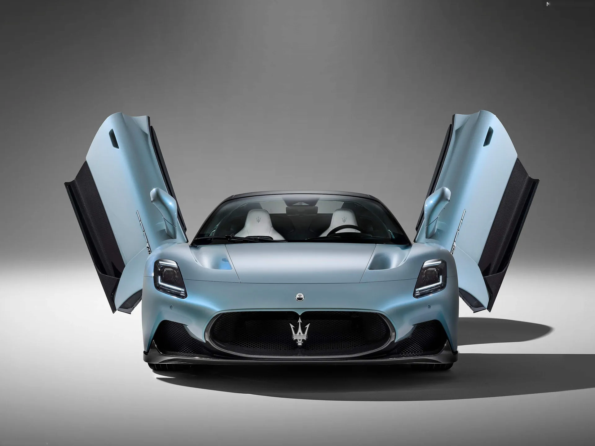 Maserati MC20 Cielo (2023) – zepředu