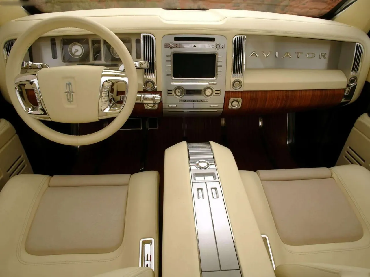 Lincoln Aviator Concept (2004) – interiér