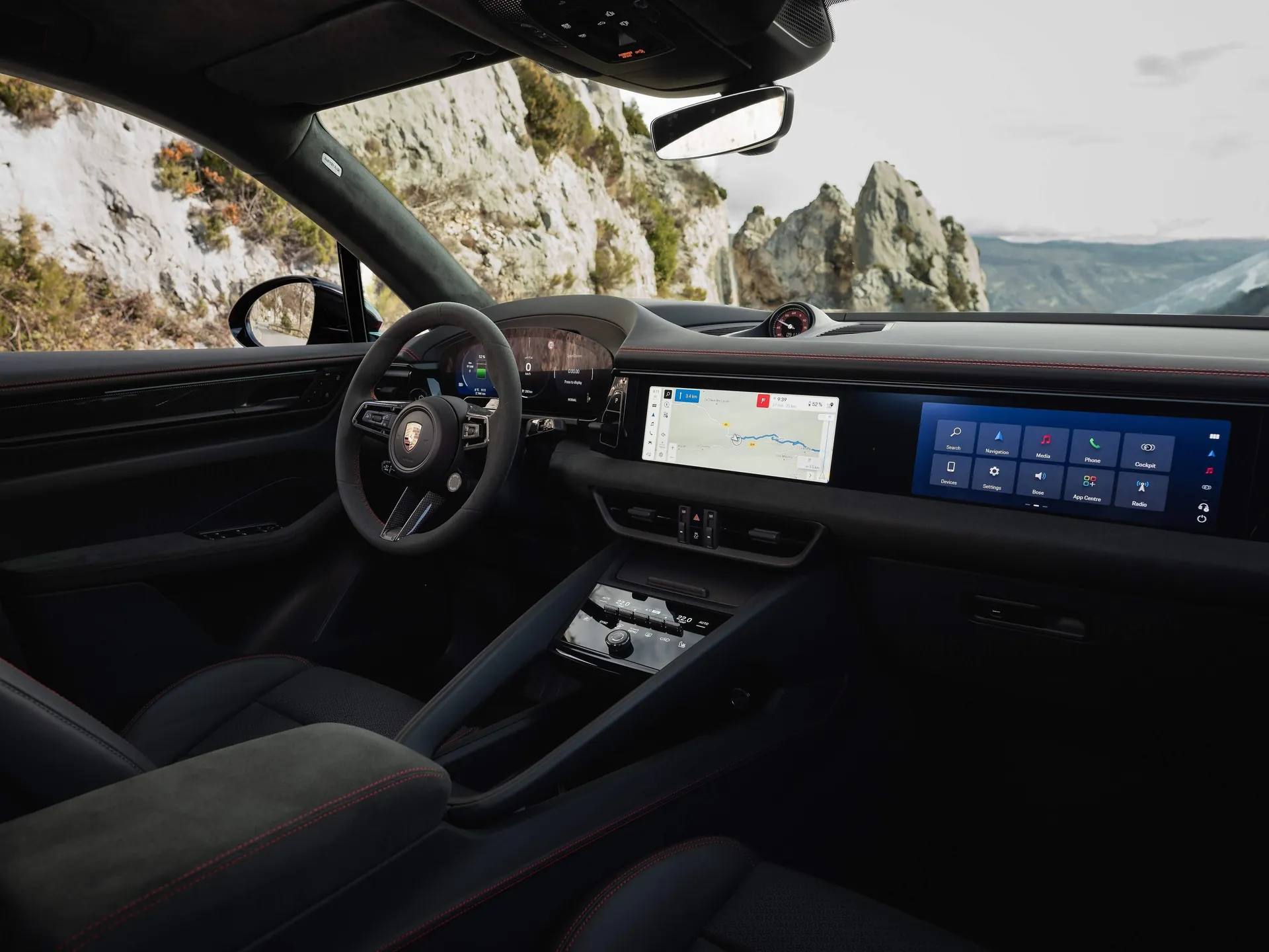 Porsche Macan GTS (2026) – interiér
