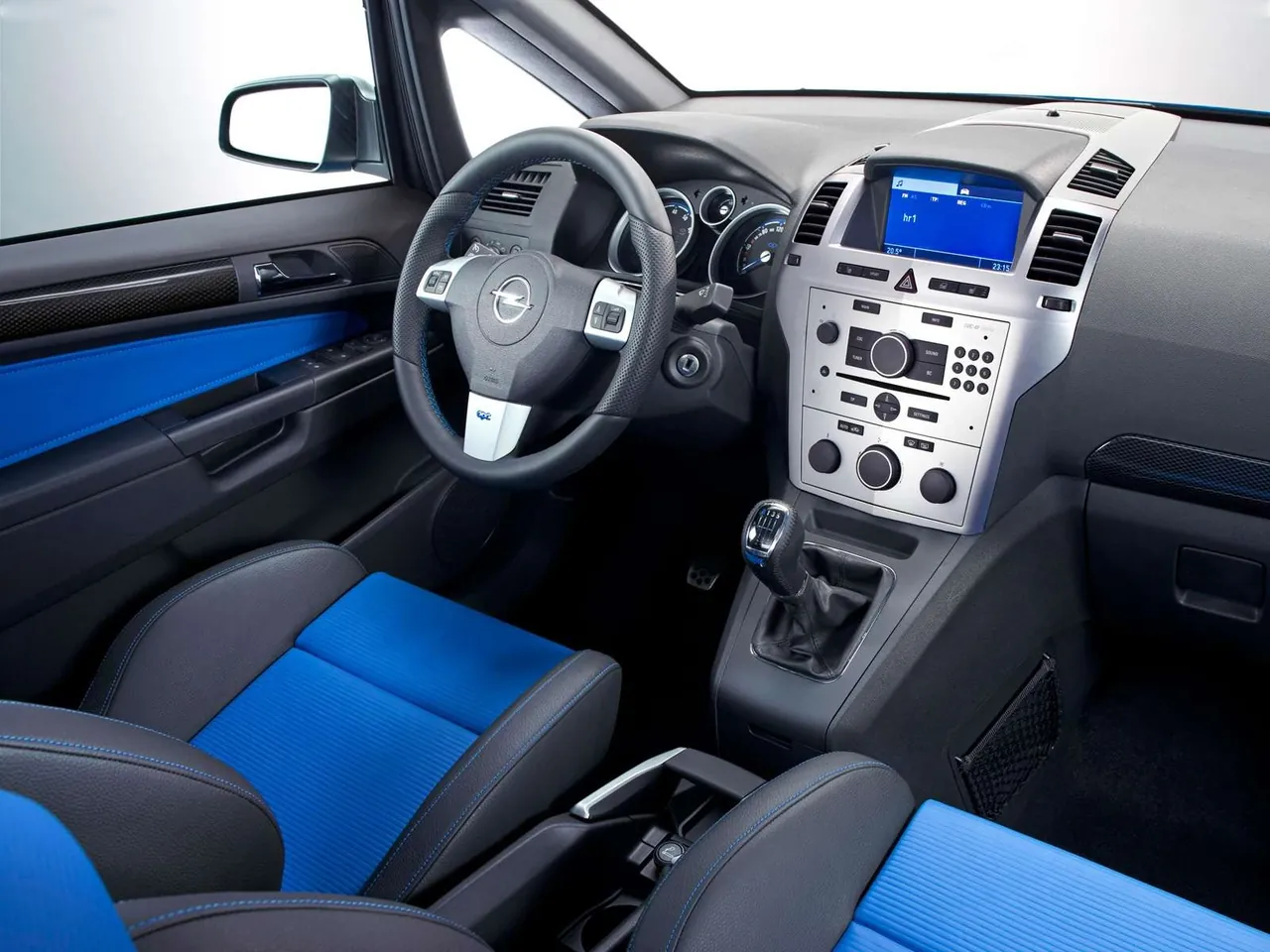 Opel Zafira OPC (2005) - Interior
