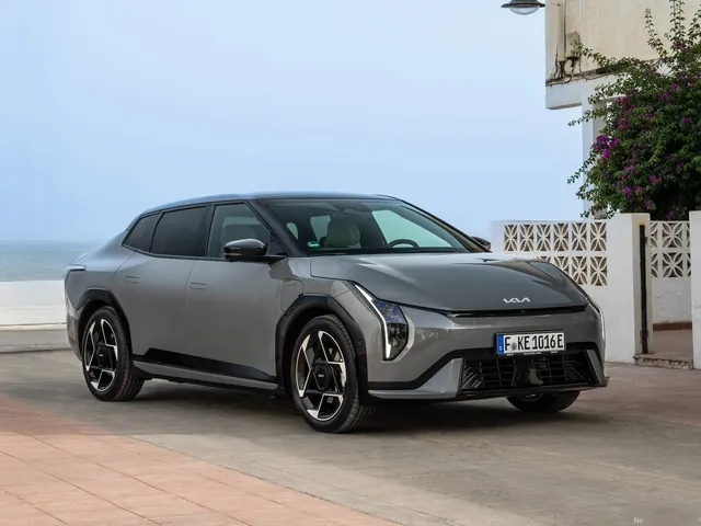 Kia EV4 Fastback [EU] (2026)
