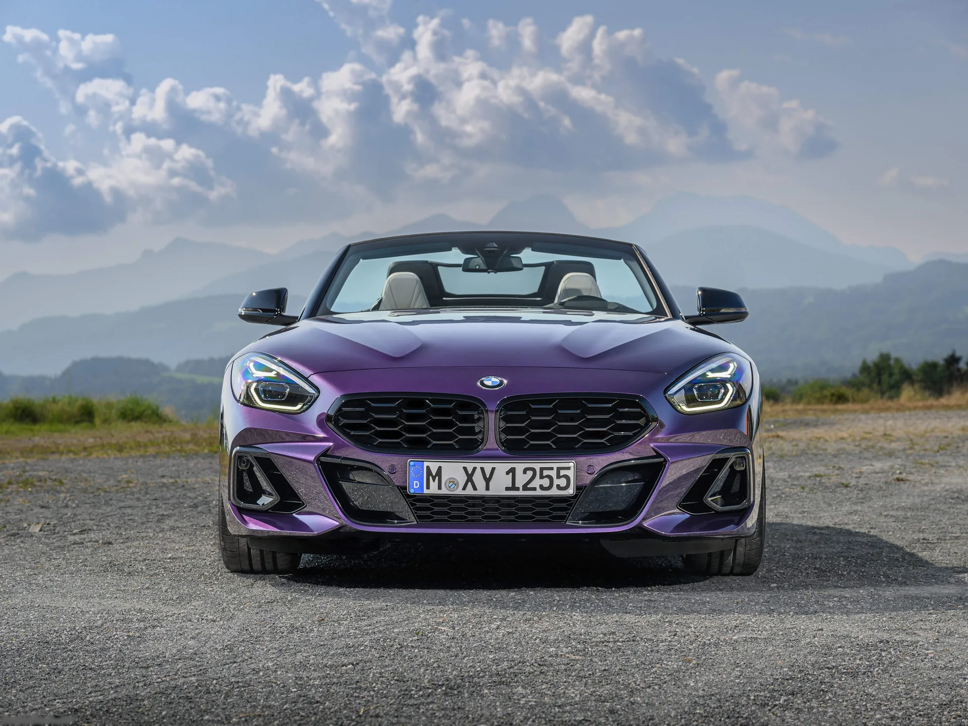 BMW Z4 (2023) - Front