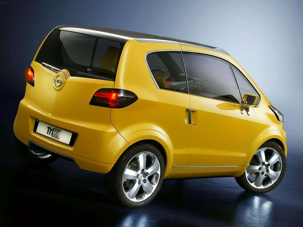 Opel TRIXX Concept (2004) – zadní tříčtvrteční pohled