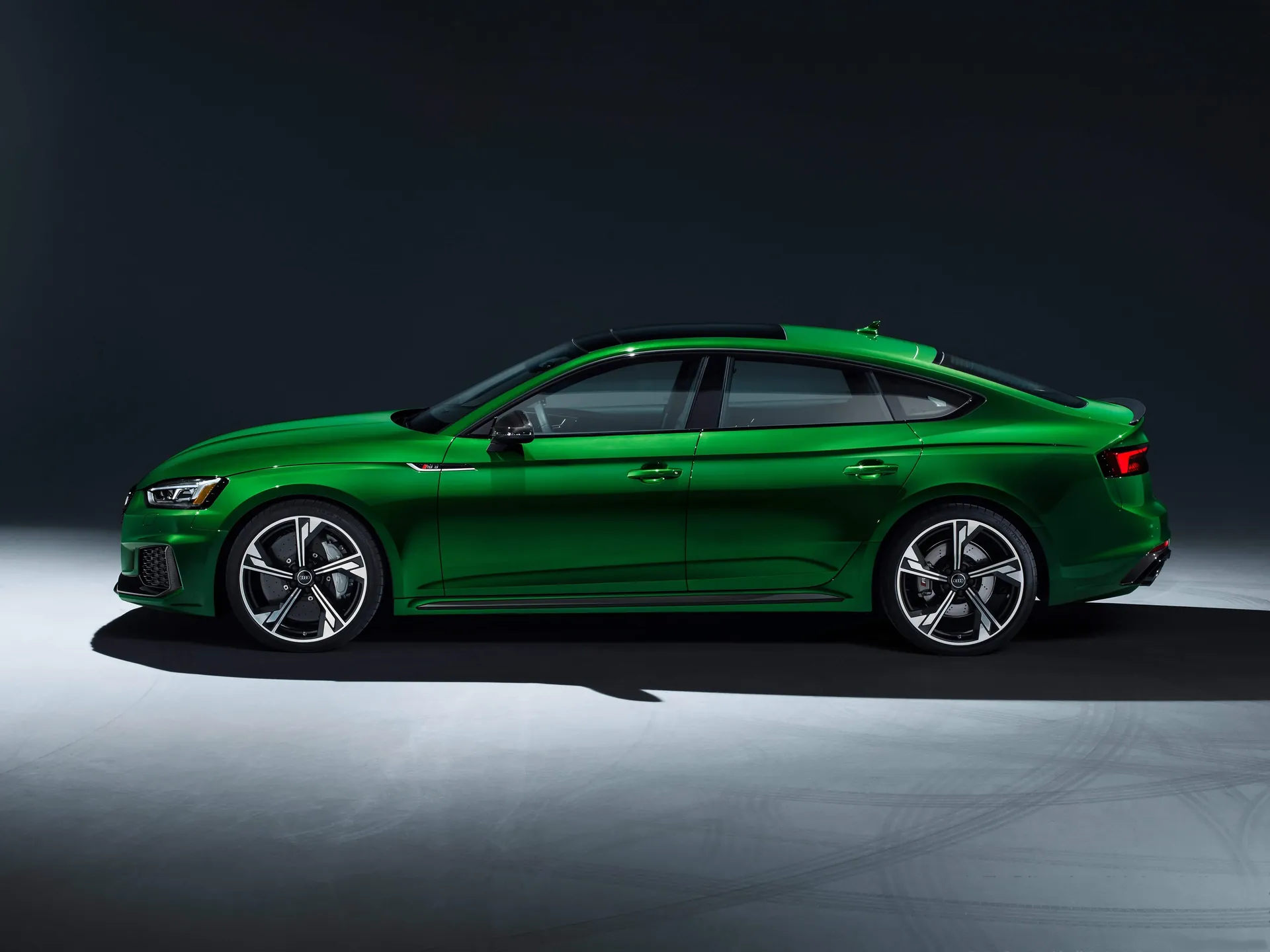 Audi RS5 Sportback (2019) – boční profil