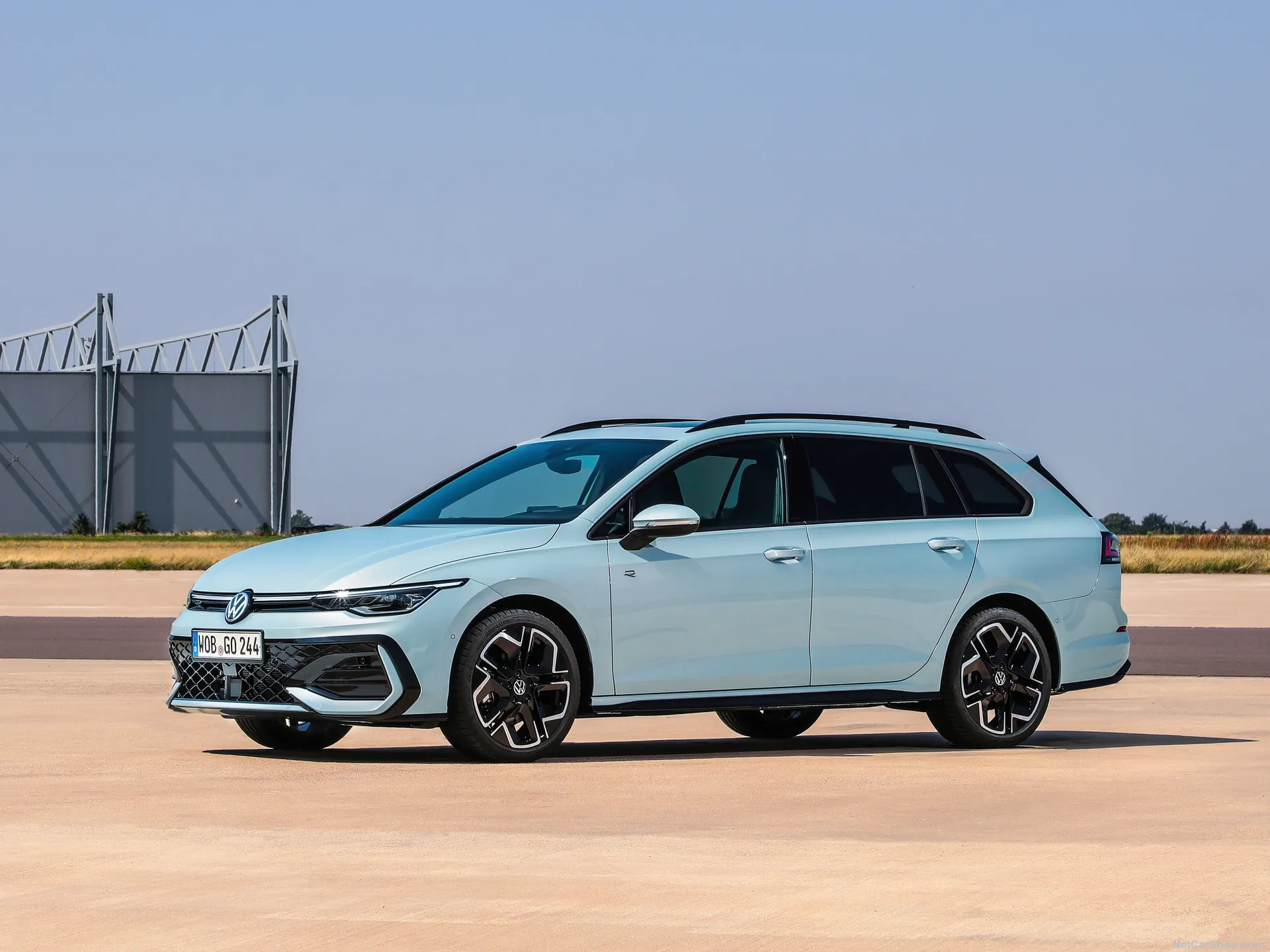 Volkswagen Golf Variant (2024)