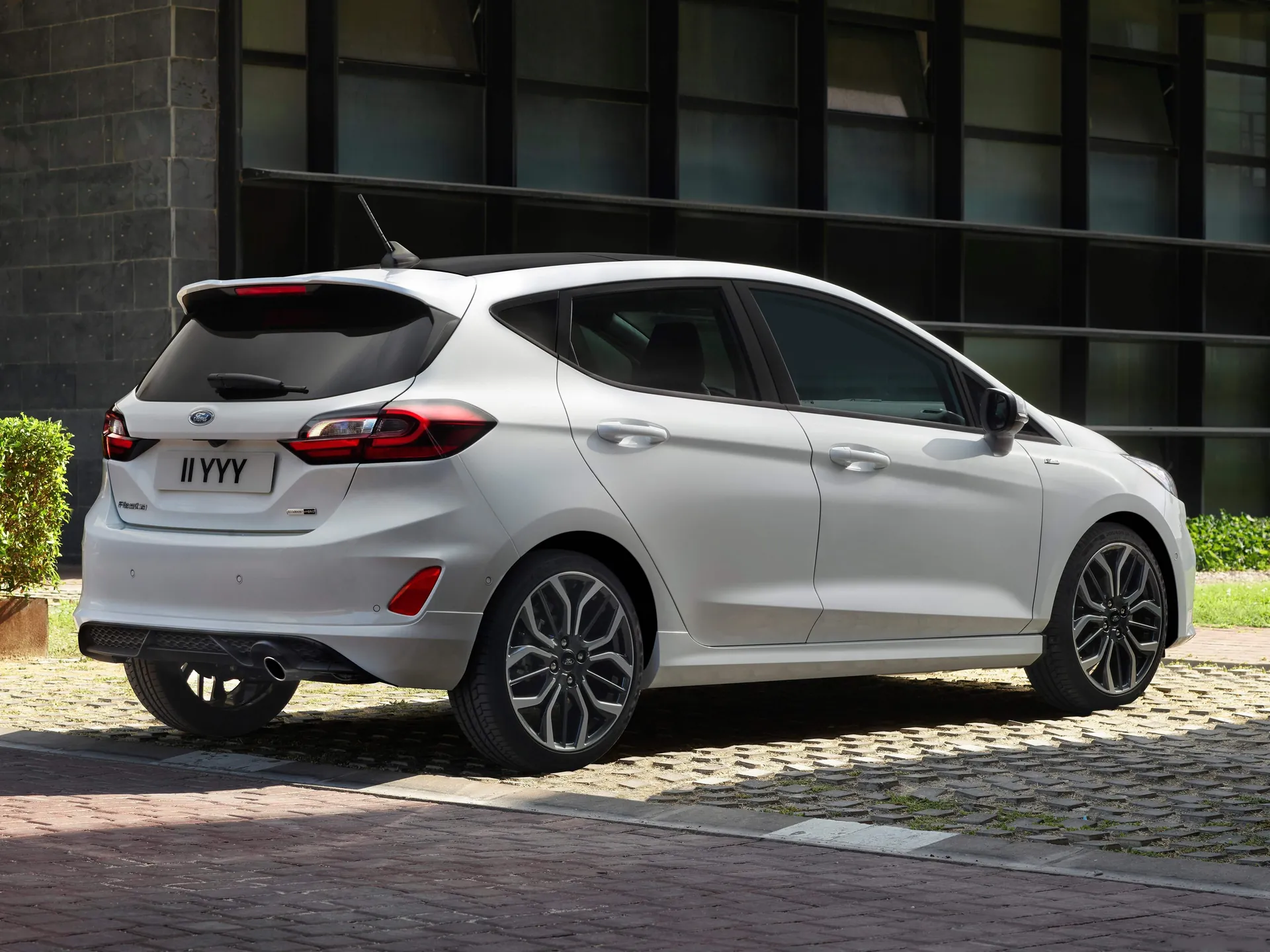 Ford Fiesta (2022) – zadní tříčtvrteční pohled