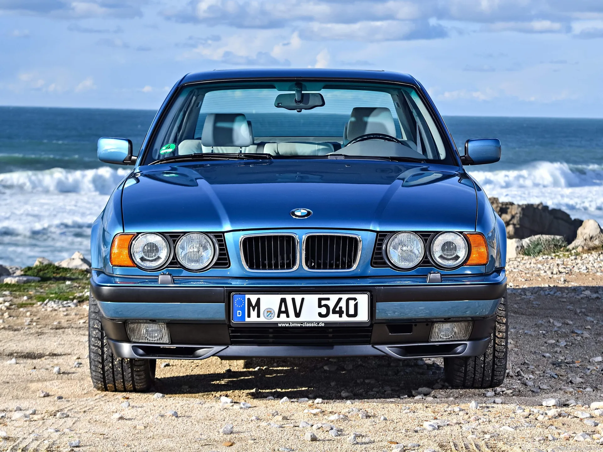 BMW 5-Series (1992) – zepředu