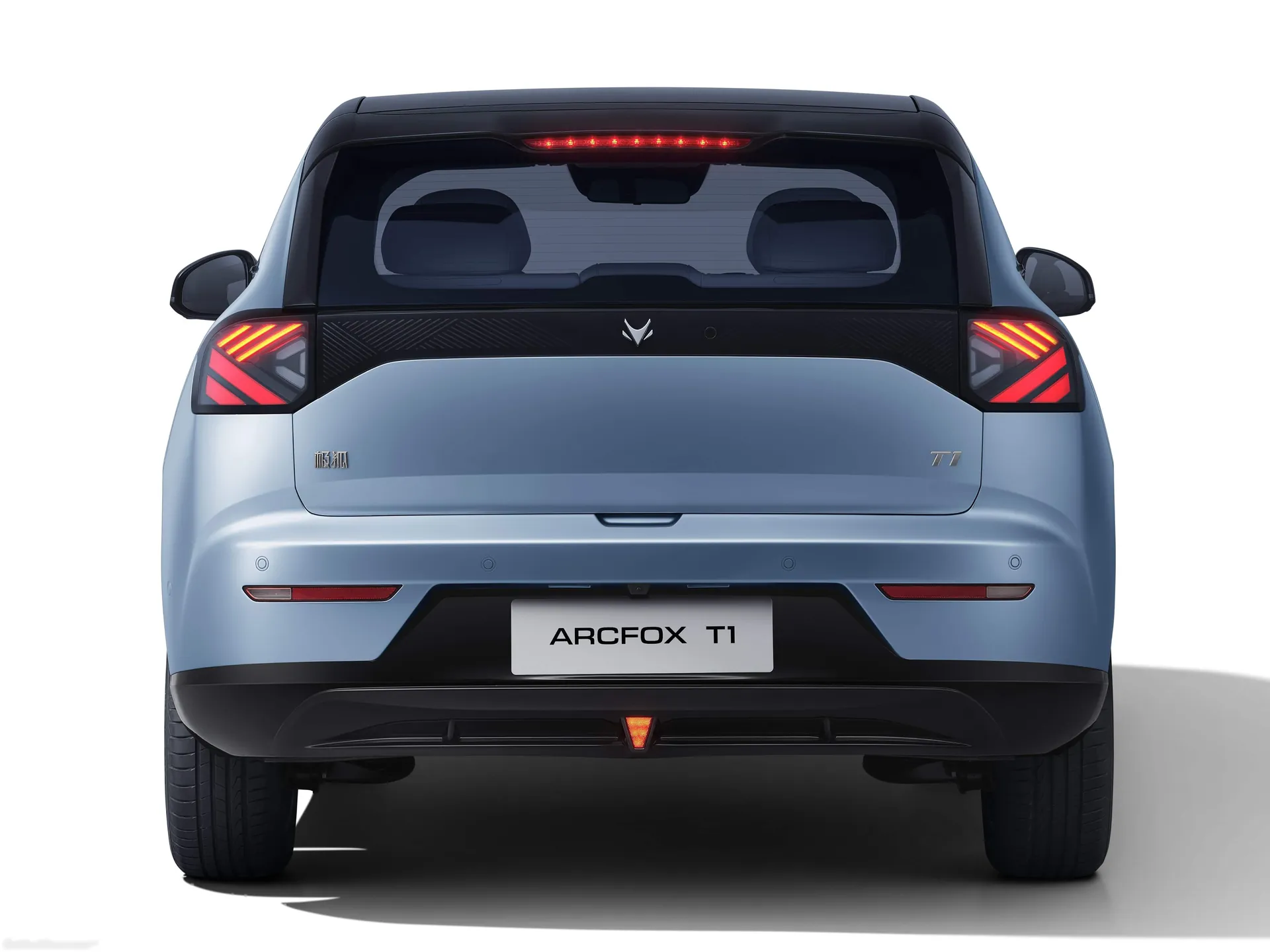 BAIC ArcFox T1 (2026) – zezadu