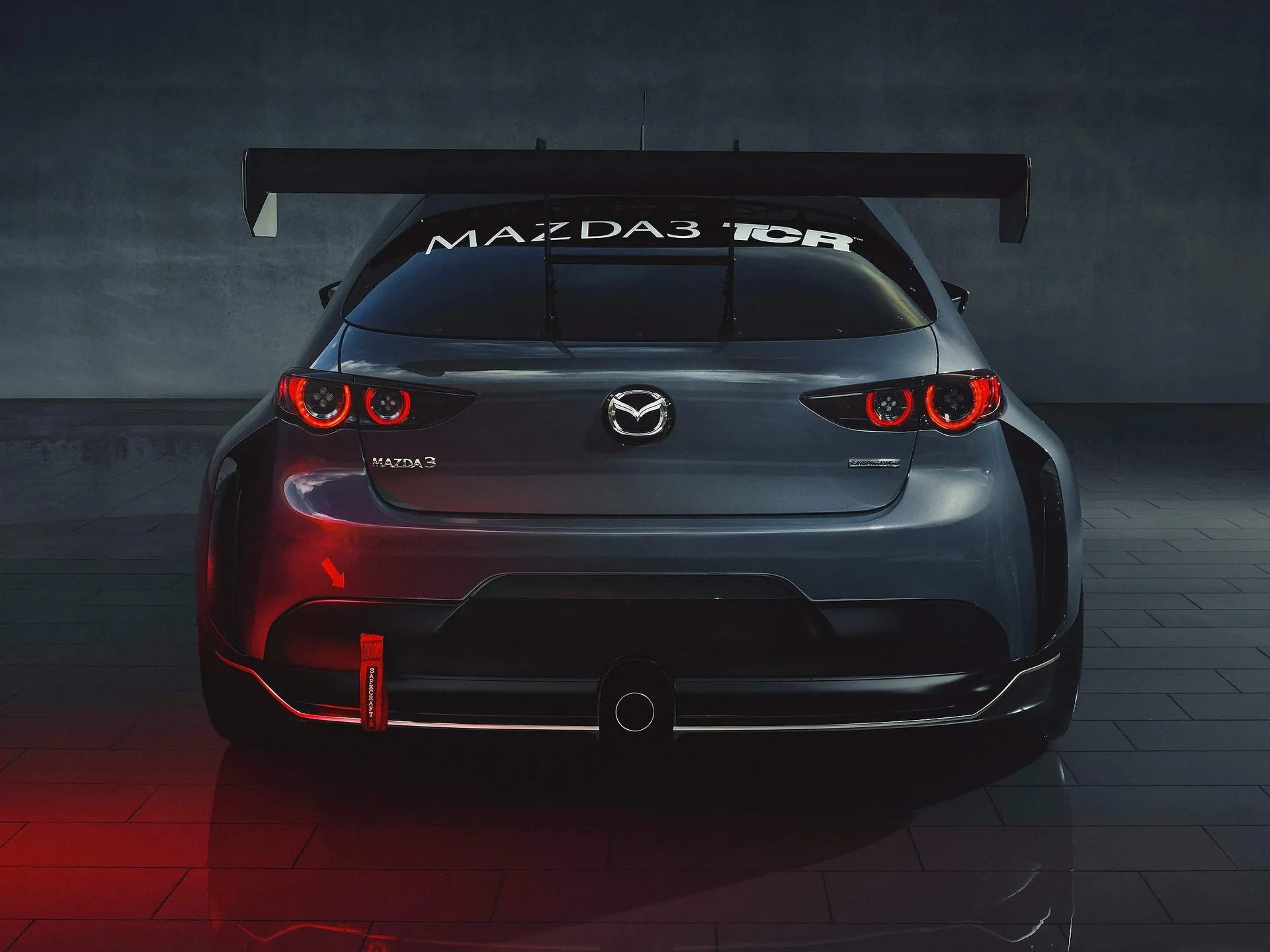 Mazda 3 TCR (2020) – zezadu