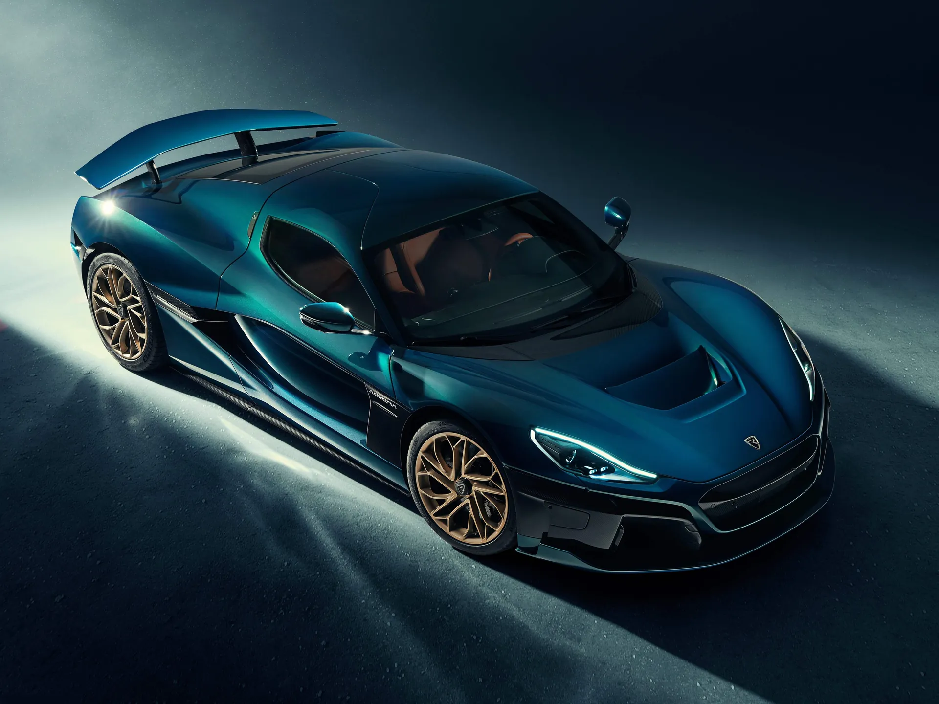 Rimac Nevera (2022)