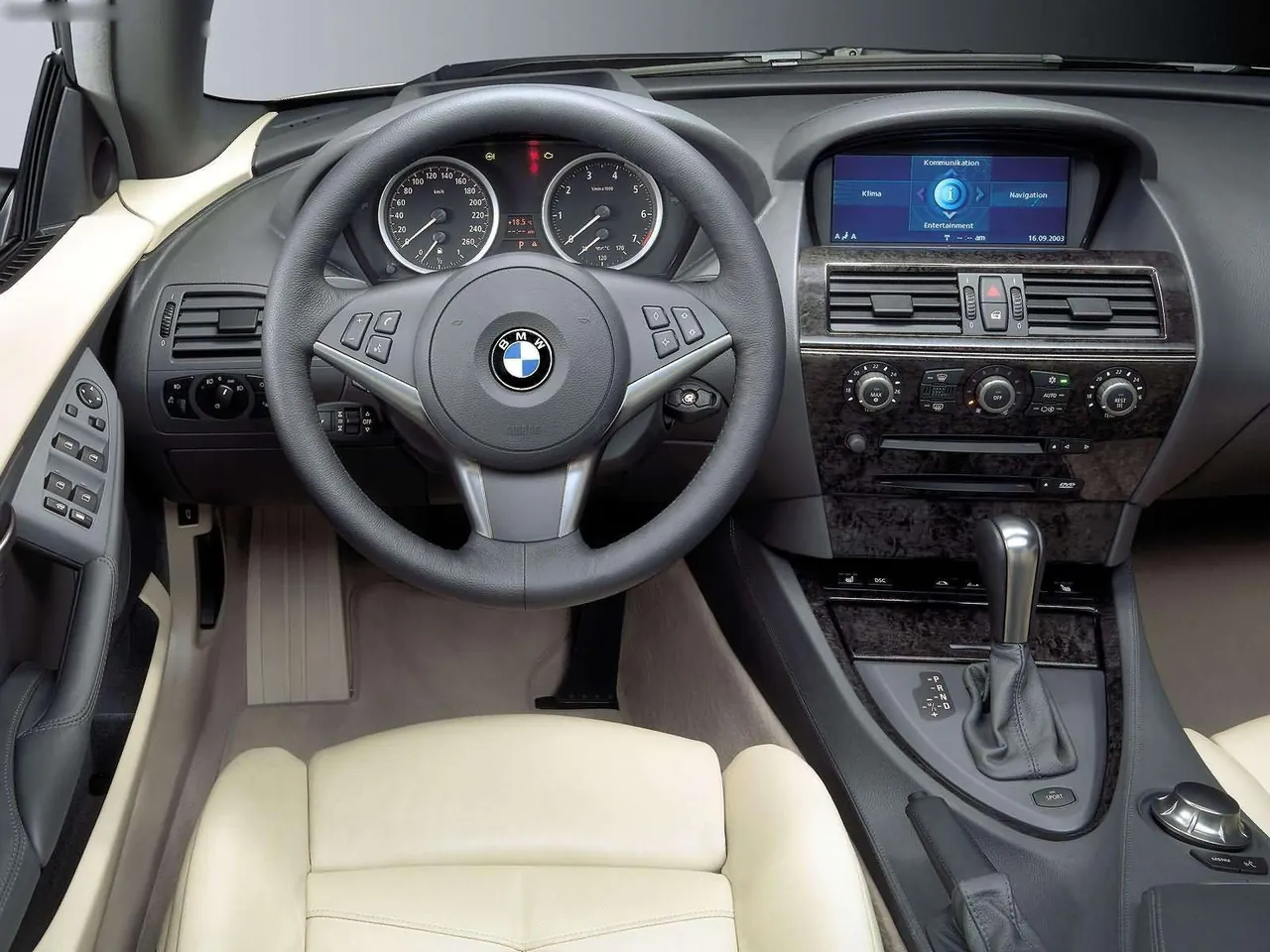 BMW 645Ci Convertible (2004) – interiér