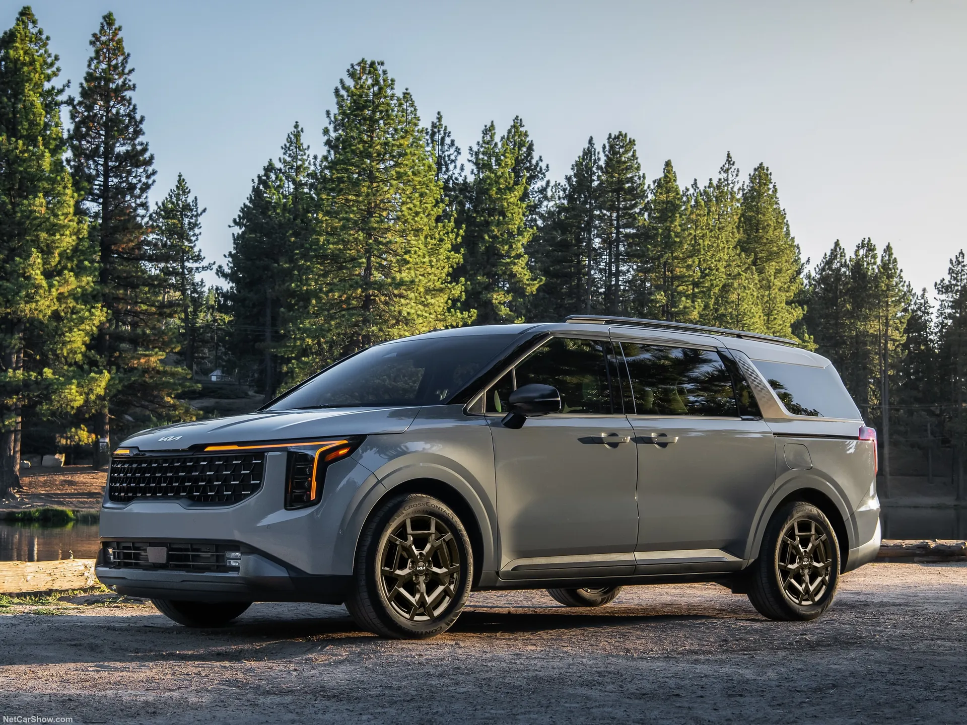 Kia Carnival (2025)