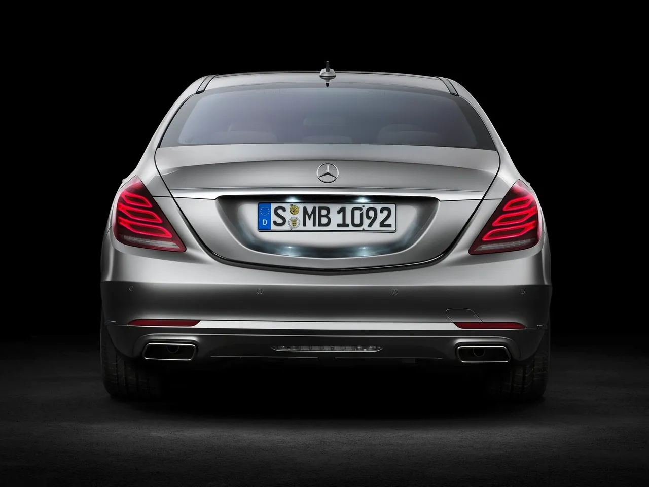 Mercedes-Benz S-Class (2014) - Rear