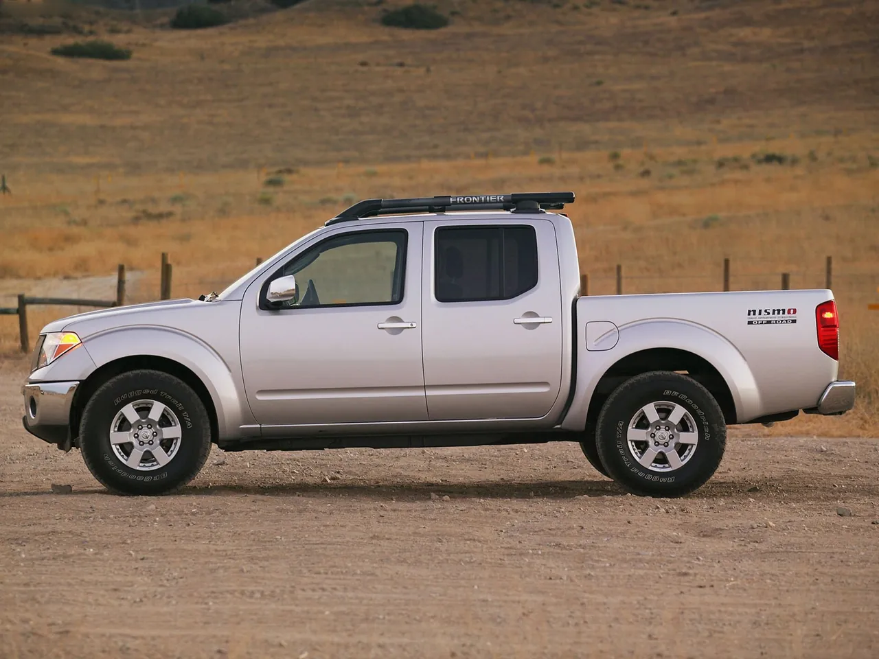 Nismo Nissan Frontier Crew Cab (2005) – boční profil
