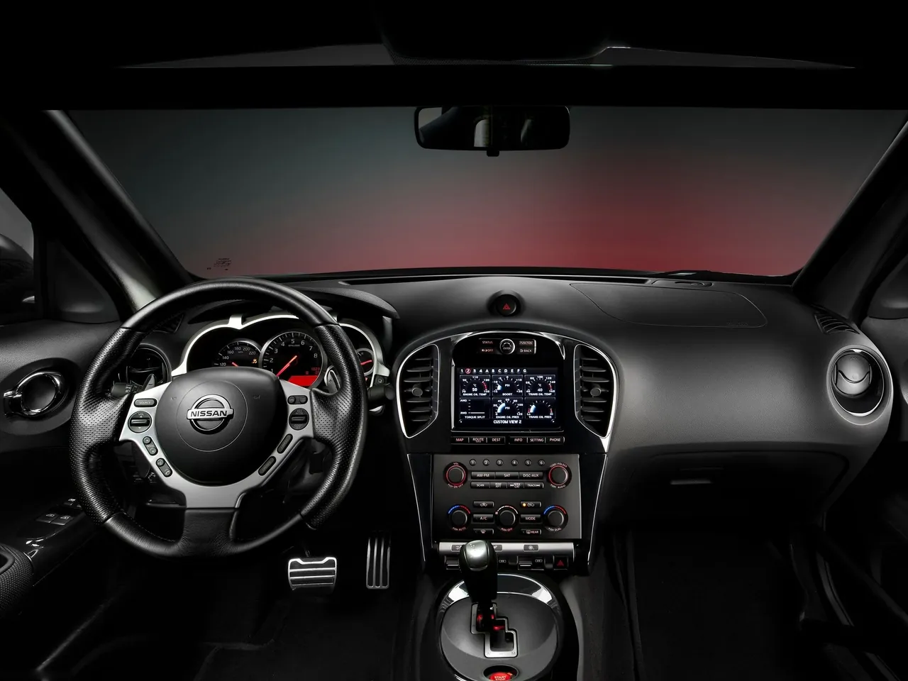 Nissan Juke-R Concept (2011) – interiér