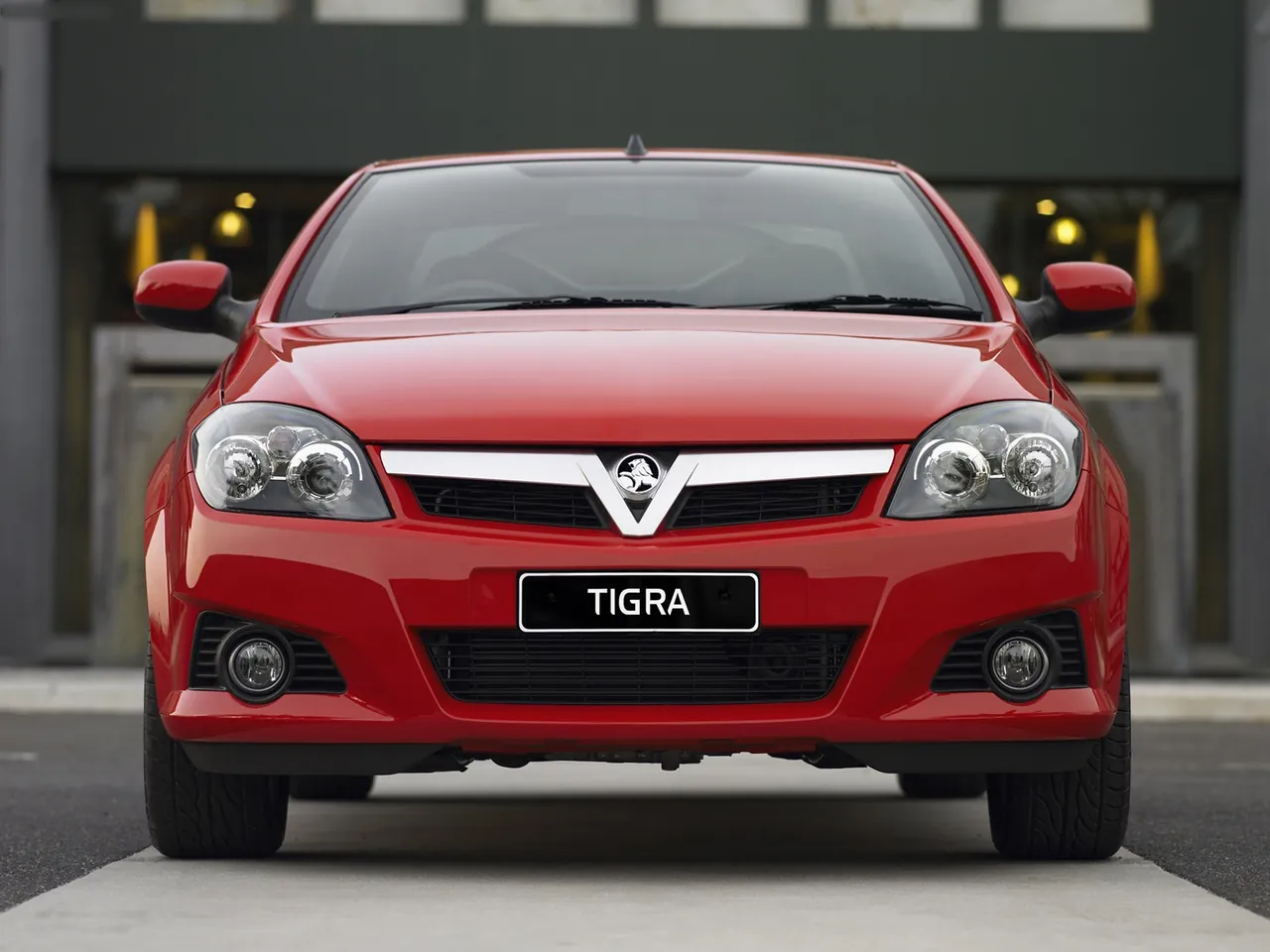 Holden Tigra (2005) – zepředu
