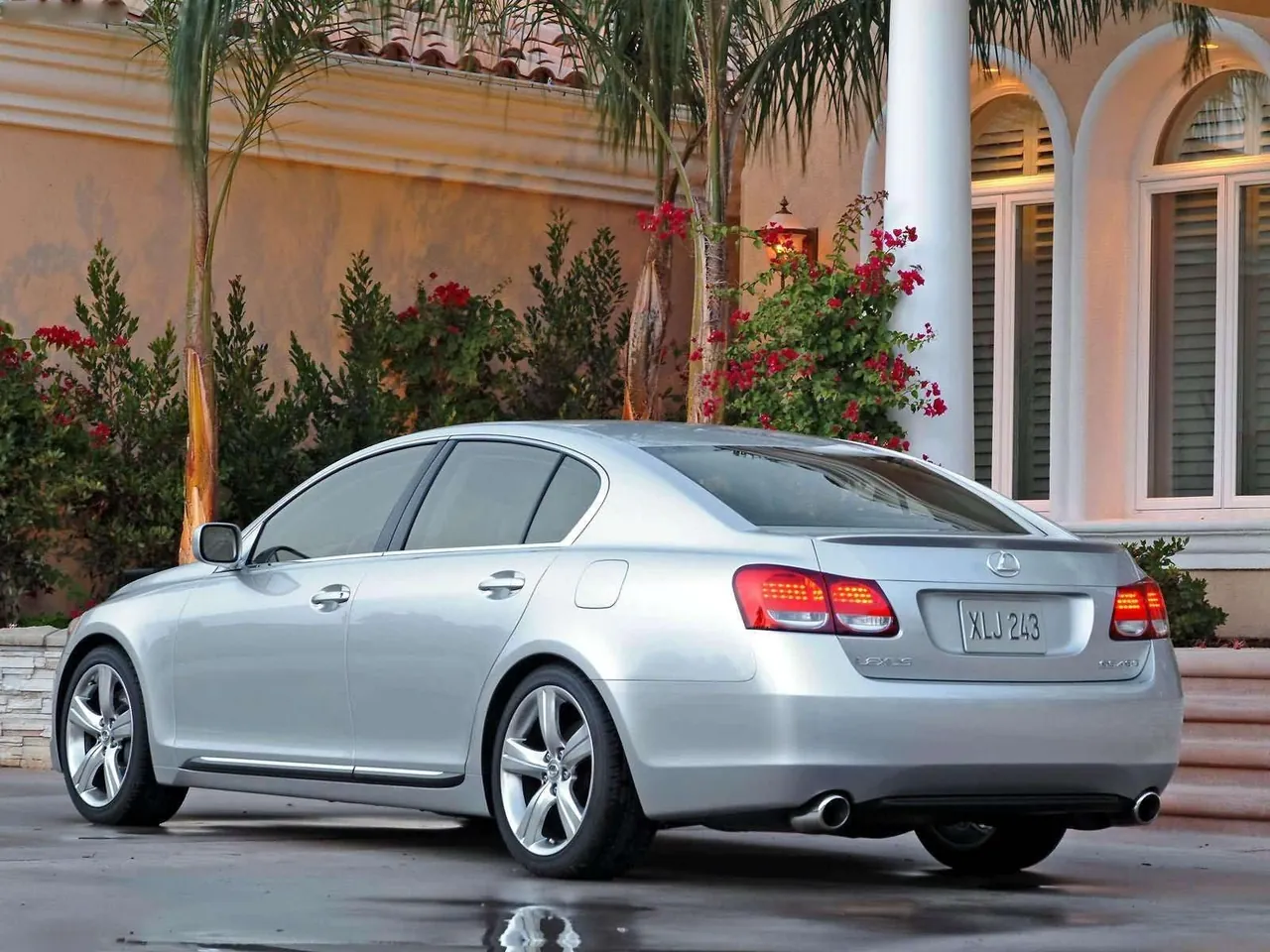 Lexus GS430 (2006) – zadní tříčtvrteční pohled