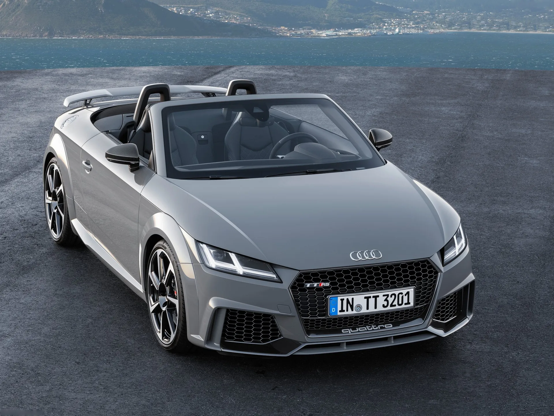 Audi TT RS Roadster (2017)