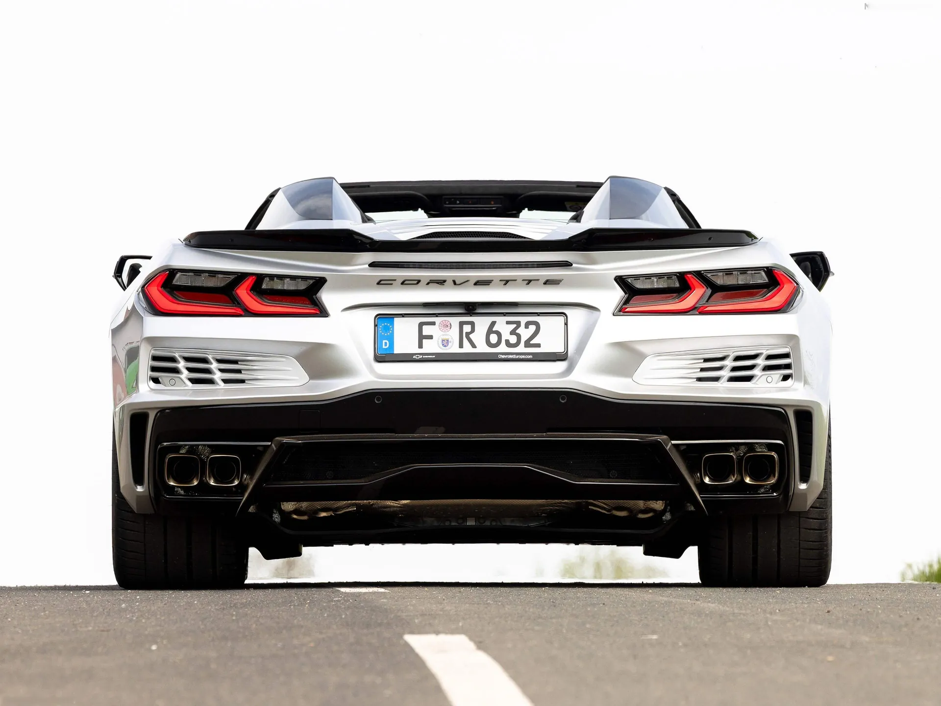Chevrolet Corvette E-Ray Convertible [EU] (2026) – zezadu