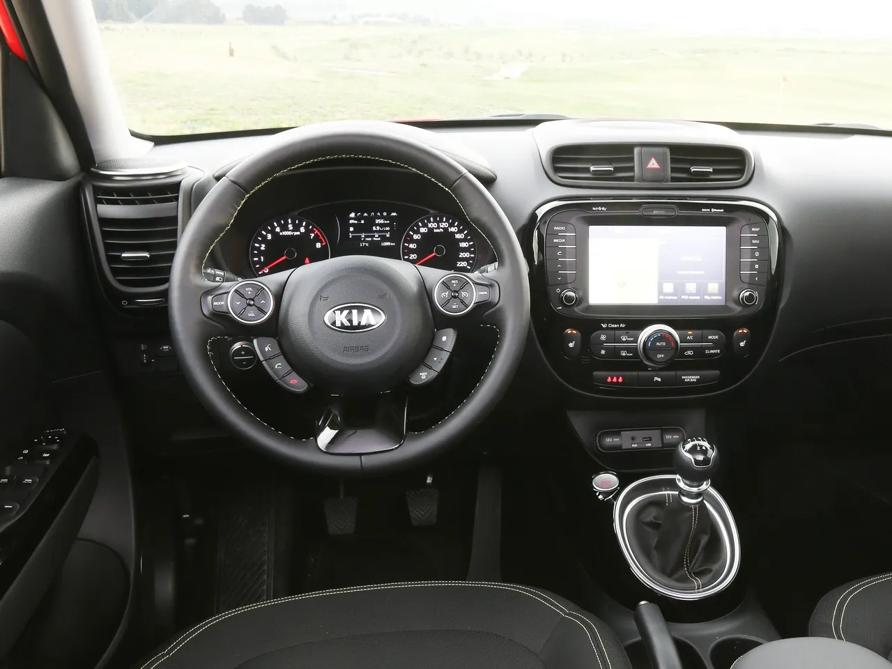 Kia Soul [EU] (2014) – interiér