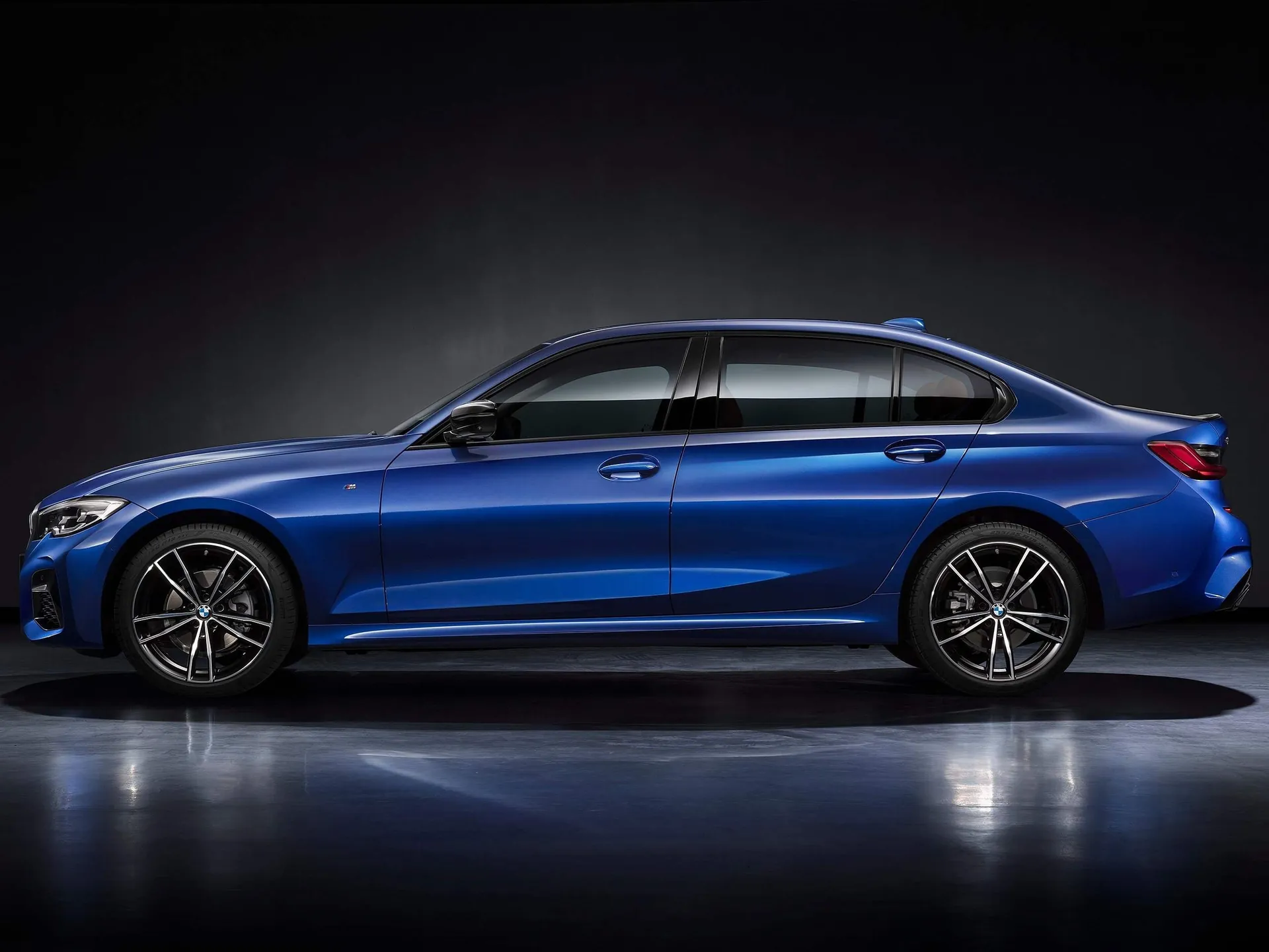 BMW 3-Series Long Wheelbase (2020) – boční profil