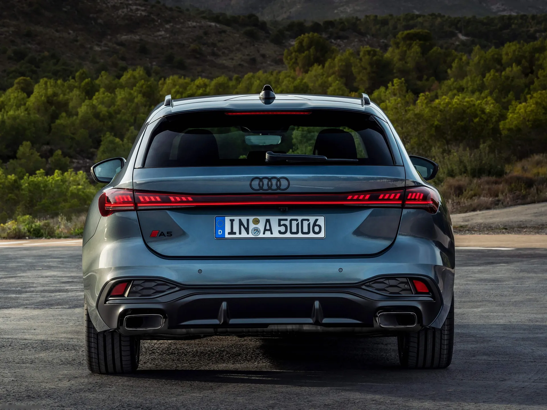 Audi A5 Avant (2025) – zezadu