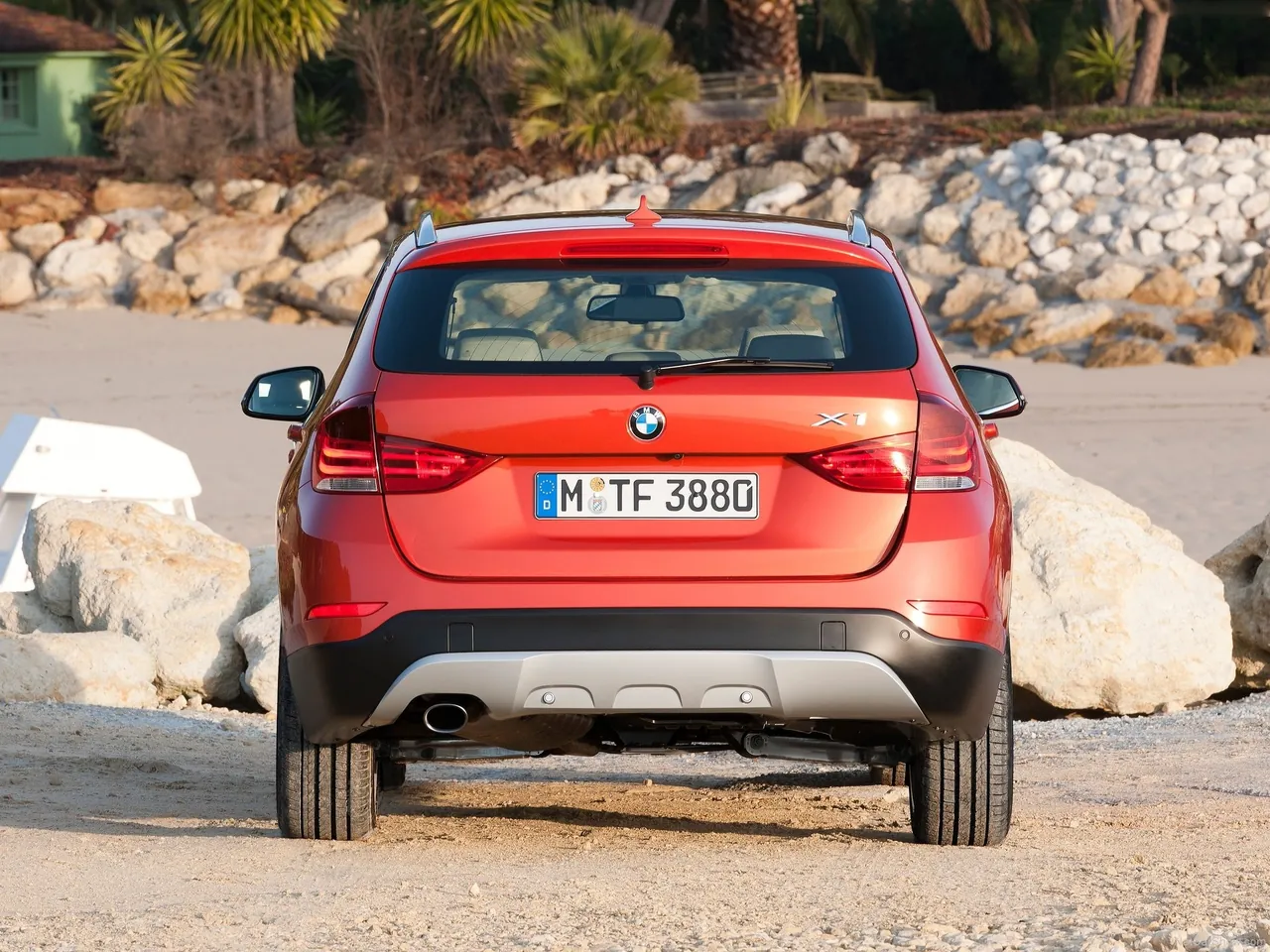 BMW X1 (2013) – zezadu