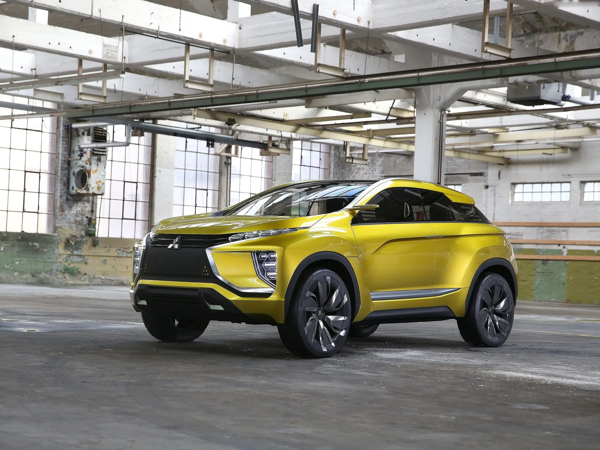 Mitsubishi eX Concept (2015)