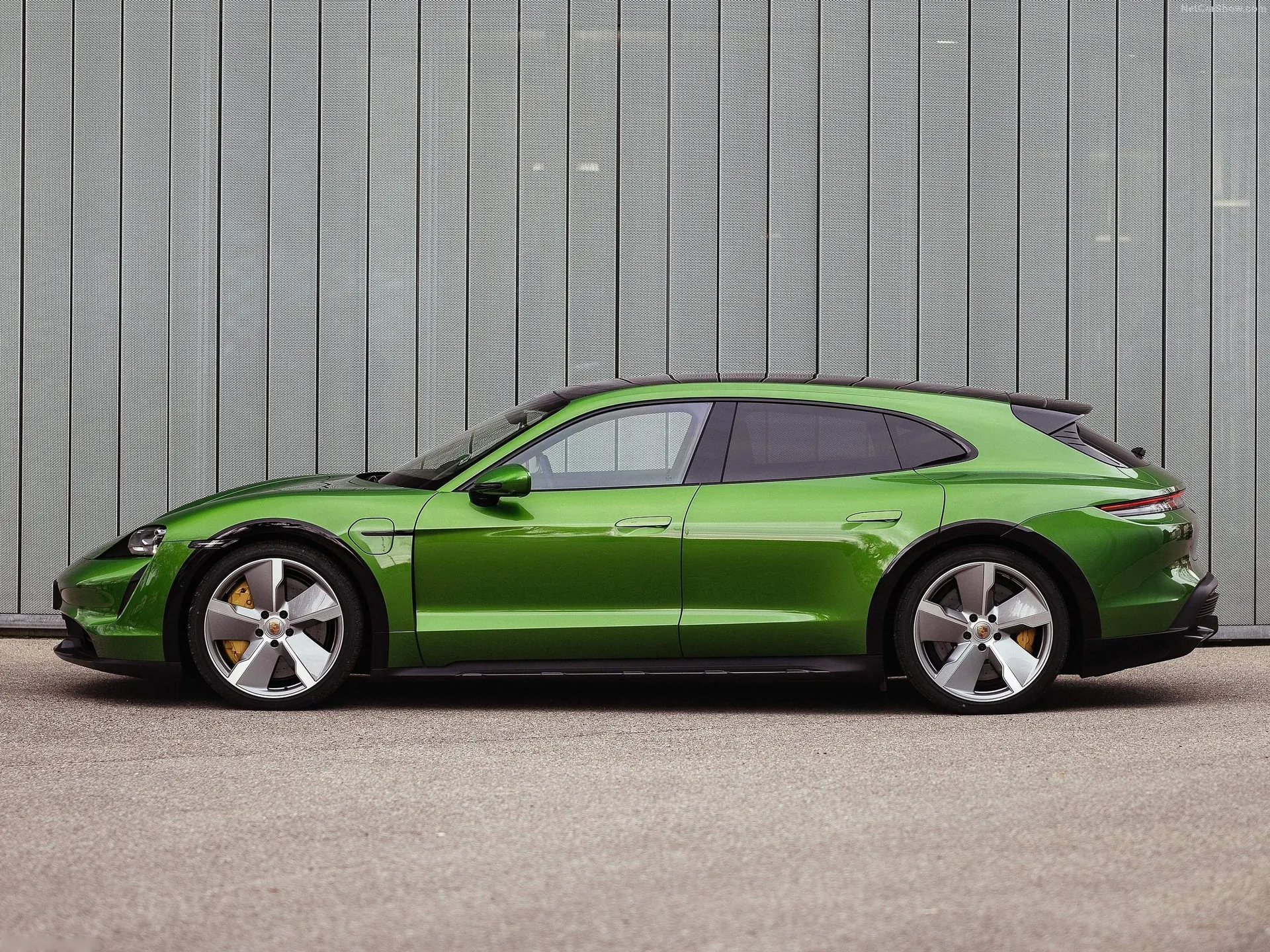 Porsche Taycan Turbo S Cross Turismo (2022) - Side Profile