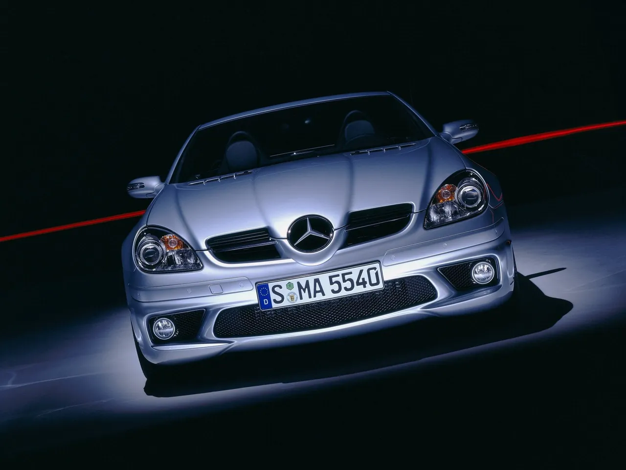Mercedes-Benz SLK55 AMG (2005) - Front