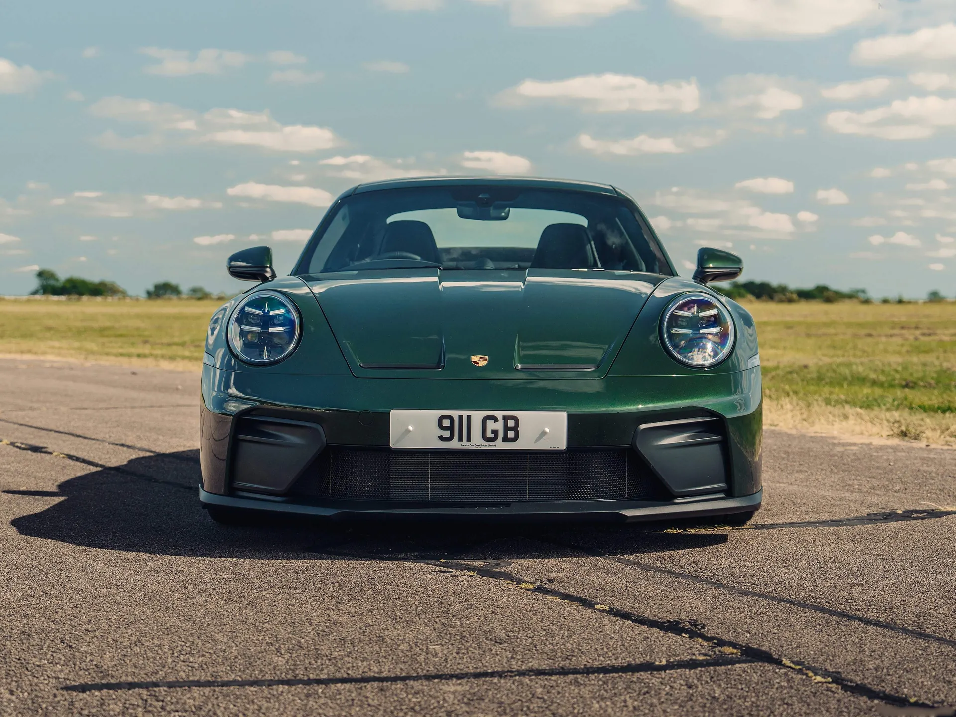 Porsche 911 GT3 Touring [UK] (2025) – zepředu