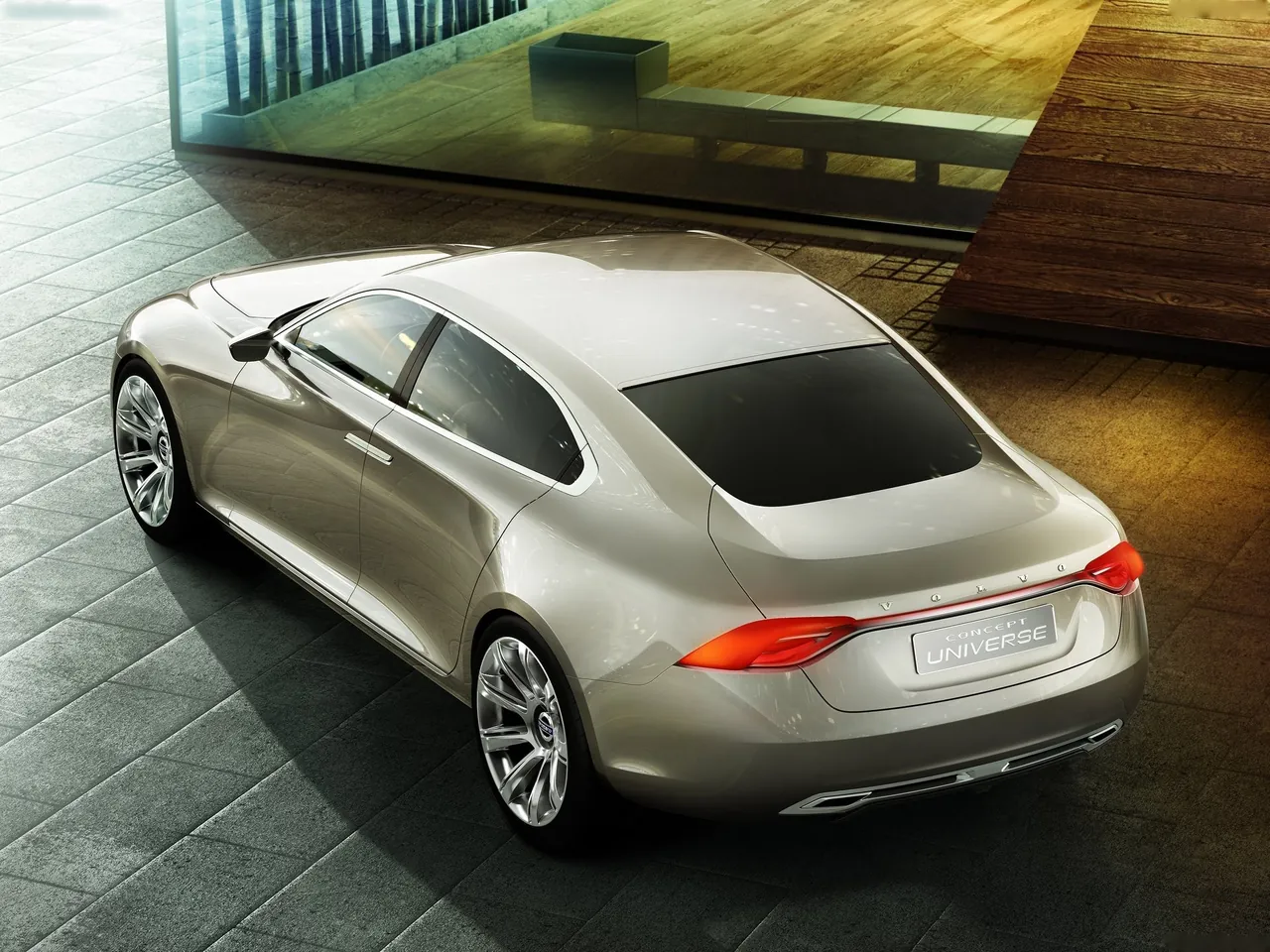 Volvo Universe Concept (2011) – zadní tříčtvrteční pohled