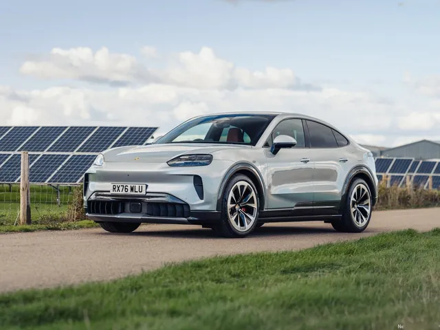 Porsche Cayenne S Coupe Electric [UK] (2027)
