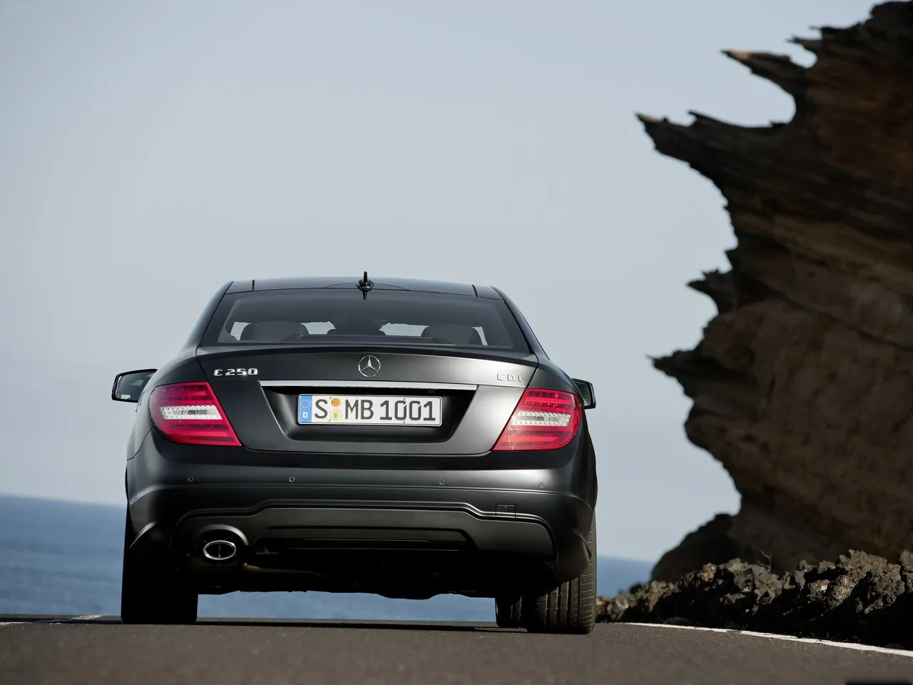 Mercedes-Benz C-Class Coupe (2012) - Rear