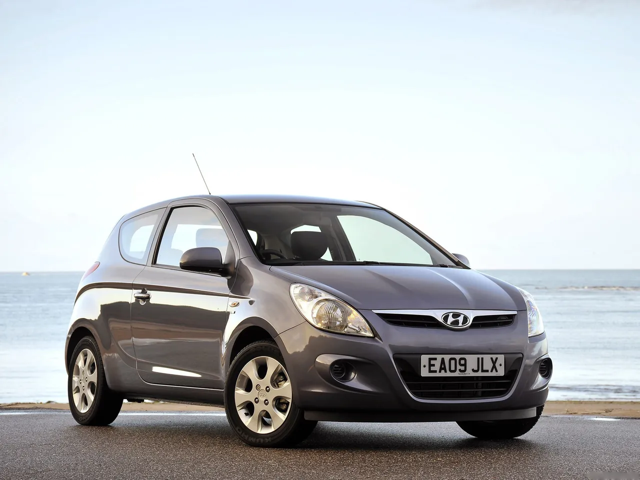 Hyundai i20 3-door (2009)