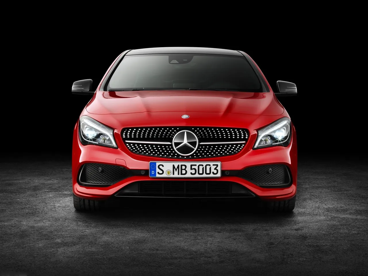 Mercedes-Benz CLA (2017) – zepředu