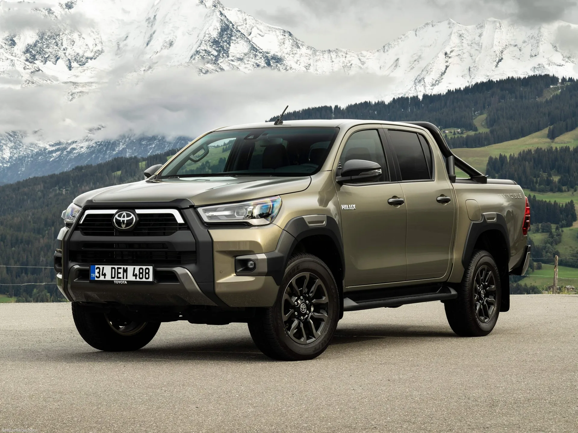 Toyota Hilux (2021)